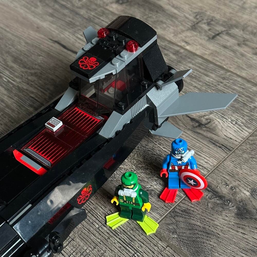 2016 Retired LEGO Marvel 76048 Hydra Iron Skull Attack Set - Incomplete